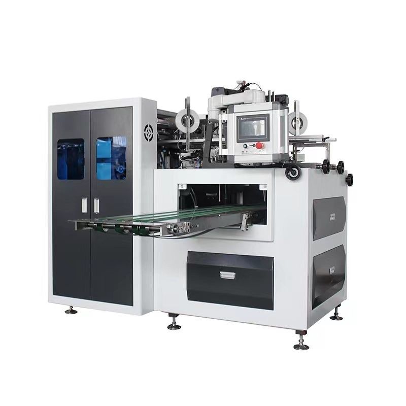 Applicateur de renforcement de coin entièrement automatisé 85 pièces/min Machine de collage de coin