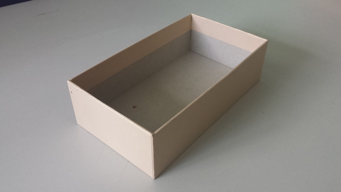 LY-HB2500CK Ligne de production intelligente de boîtes rigides à haute vitesse Vitesse jusqu'à 35 - 45 pièces/min