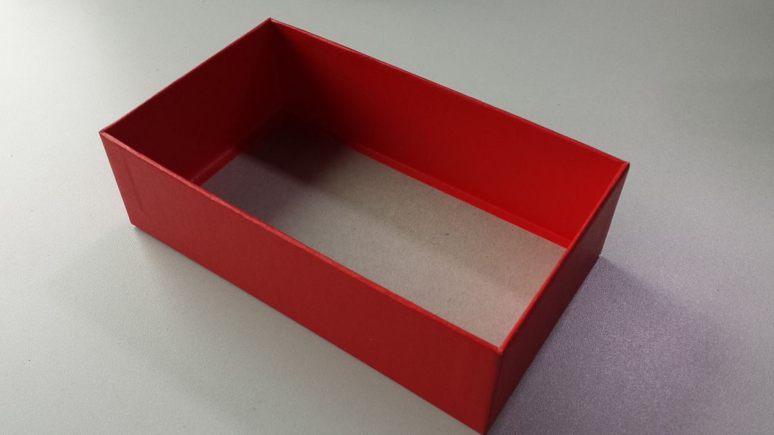 LY-HB2500CK Ligne de production intelligente de boîtes rigides à haute vitesse Vitesse jusqu'à 35 - 45 pièces/min