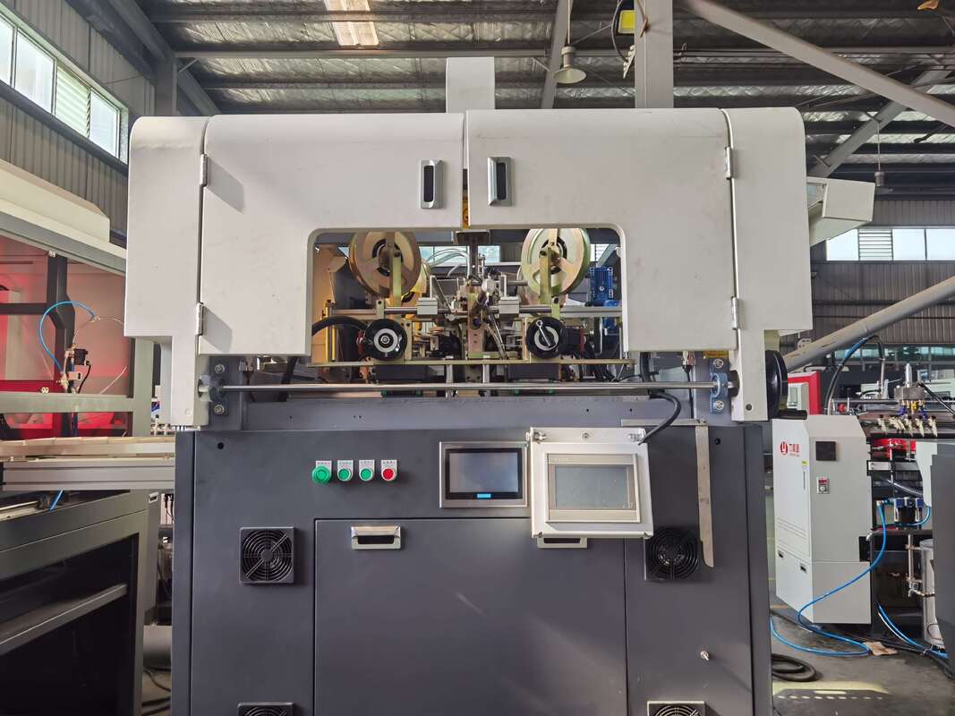 Machine de renforcement de coin entièrement automatique pour bijoux boîte boîte à chaussures boîte cosmétique