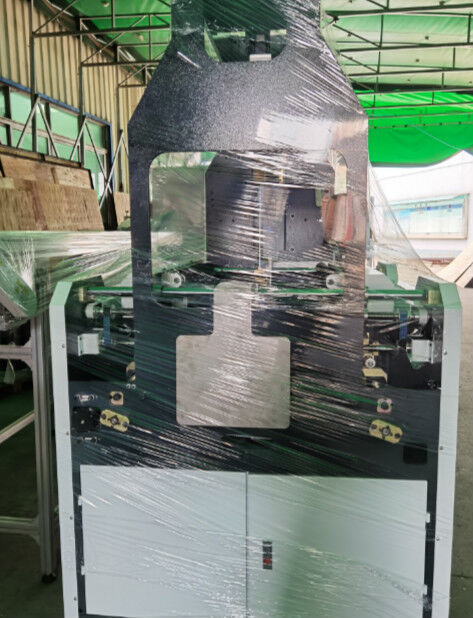 Machine de formage de boîtes rigides intelligentes à double contrôle servo pour produits en papier et boîtes cadeaux