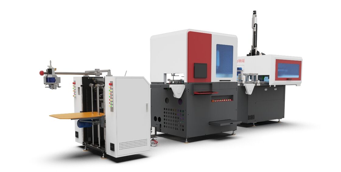 LY-1500CB Machine intelligente automatique de fabrication de boîtes rigides (avec fonction de pressage à bulles)