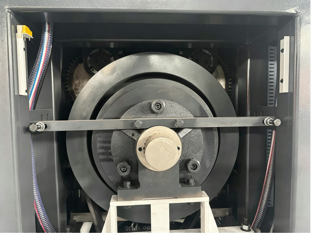 Machine de découpe entièrement automatique LY-DS650 (uniquement pour carton gris sans point de connexion) Alimentation circulaire intelligente Haute précision Haute efficacité